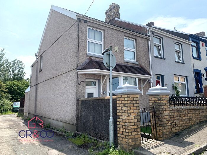 3 Bedroom End Of Terrace House For Sale In Brynheulog Street, Ebbw Vale, NP23