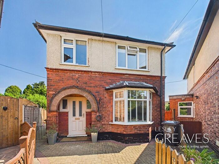 3 Bedroom Detached House For Sale In Priory Crescent, Gedling, Nottingham, NG4