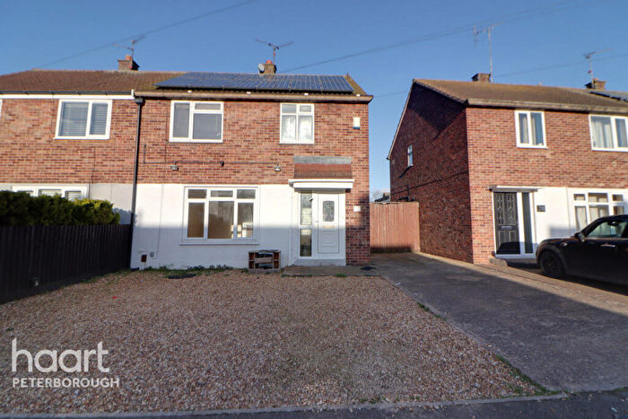 3 Bedroom Semi Detached House To Rent In Heather Avenue, Peterborough, PE1