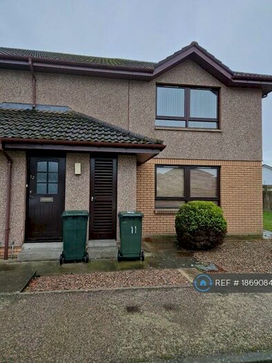2 Bedroom Flat To Rent In Ashgrove Court, Elgin, IV30