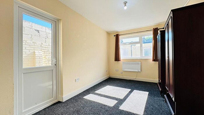 Studio To Rent In Katherine Road, London, E6