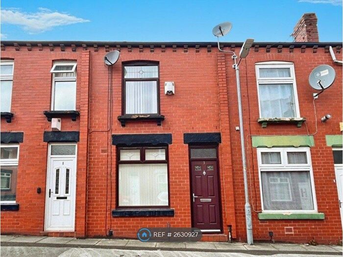 2 Bedroom Terraced House To Rent In Duxbury Street, Bolton, BL1