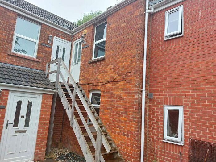 1 Bedroom Apartment To Rent In Devizes Road, Swindon, Wiltshire, SN4
