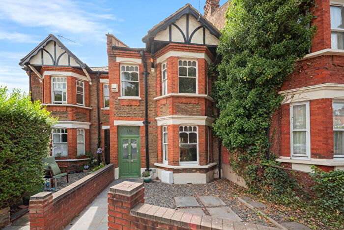 3 Bedroom Terraced House For Sale In Ladywell Road, London, SE13