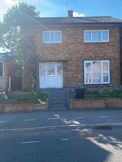 3 Bedroom Property To Rent In Tudor Crescent, Ilford, IG6