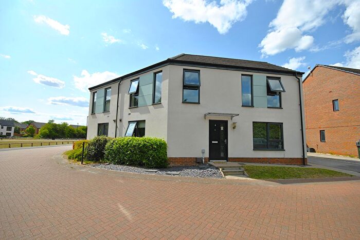 3 Bedroom Semi Detached House For Sale In Magenta Crescent, Doncaster, DN4