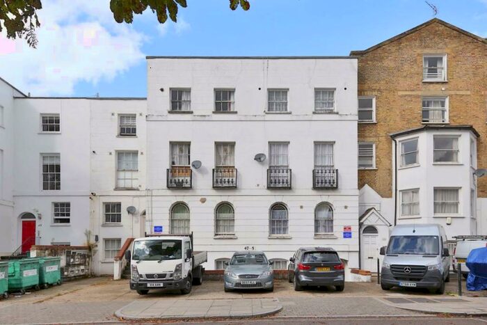 2 Bedroom Flat To Rent In Tollington Park, London, N4