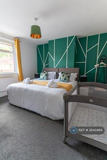 3 Bedroom End Of Terrace House To Rent In Percy Road, Southampton, SO16