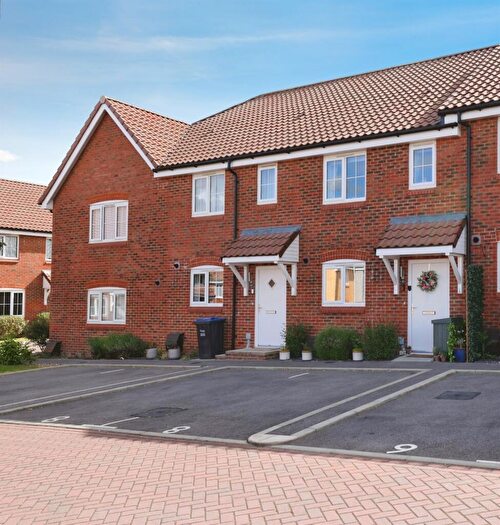 2 Bedroom Terraced House For Sale In Magnolia Close, Salisbury, SP2