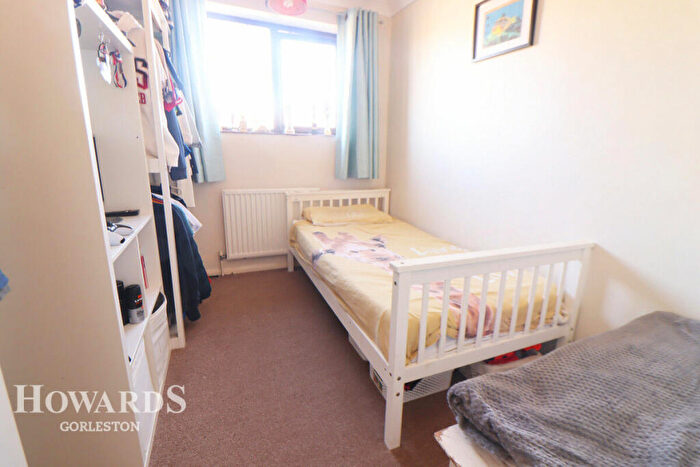 3 Bedroom End Of Terrace House For Sale In Merton Avenue, Gorleston, NR31