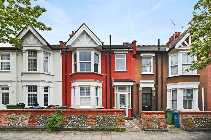 3 Bedroom Terraced House For Sale In Lorne Road, Harrow, HA3