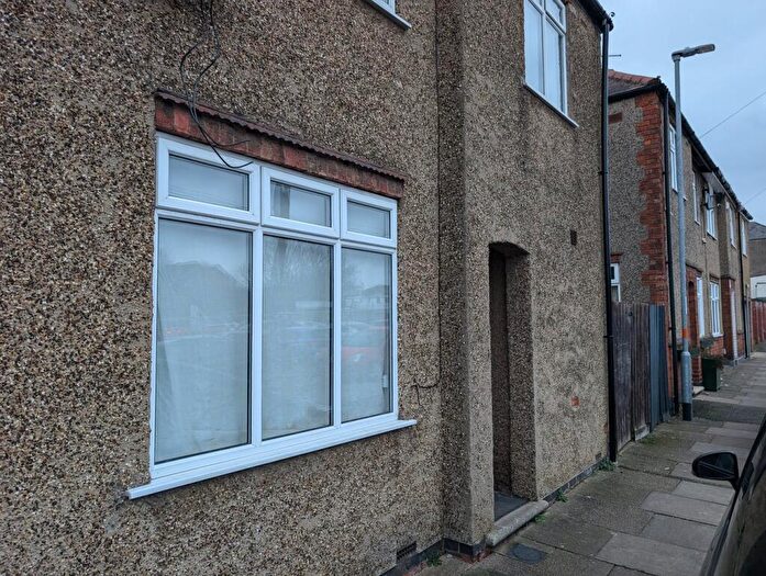 3 Bedroom Terraced House To Rent In Knightley Road, Northampton, NN2