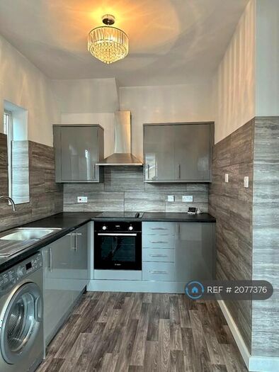 3 Bedroom Flat To Rent In Bushey Wood Road, Sheffield, S17