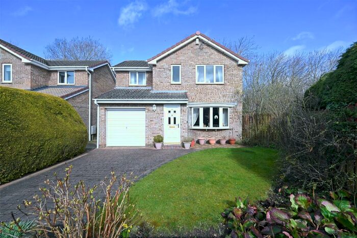 4 Bedroom Detached House For Sale In Bedale Hunt, Newton Aycliffe, County Durham, DL5