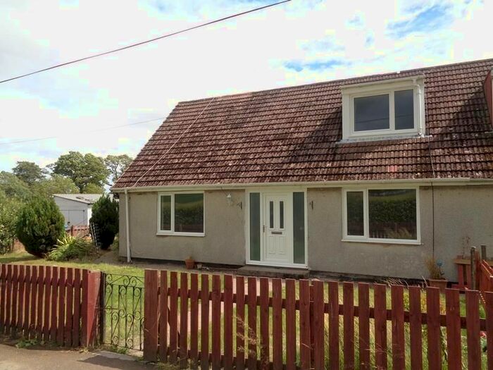 4 Bedroom Semi-Detached House To Rent In Letham Farm Cottages, Leven, Fife, KY8