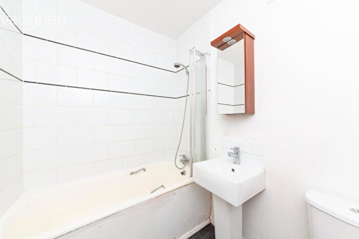 1 Bedroom Flat For Sale In Cromwell Road, Hove, East Sussex, BN3