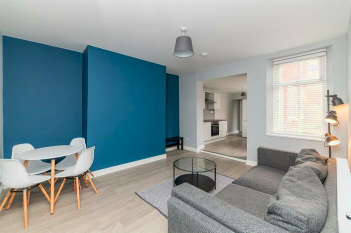 2 Bedroom Flat To Rent In Hotspur Street, Heaton, Newcastle Upon Tyne, NE6