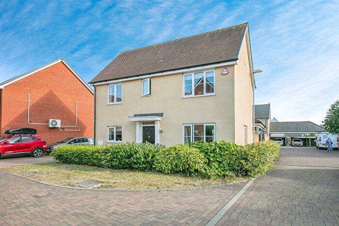 3 Bedroom Detached House For Sale In Francis Gunn Close, Colchester, CO4