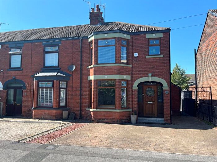3 Bedroom End Of Terrace House For Sale In Watt Street, Hull, HU9