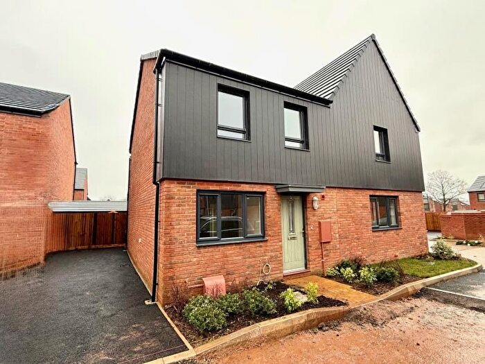 3 Bedroom Semi Detached House To Rent In Jefferries Road, Yate, Bristol, BS37