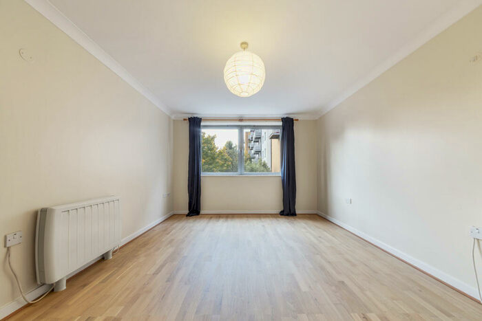 1 Bedroom Apartment To Rent In Ohio Building, Deals Gateway, London, SE13