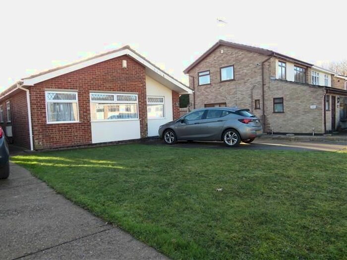 3 Bedroom Bungalow To Rent In Bramfield Road, Lowestoft, NR32