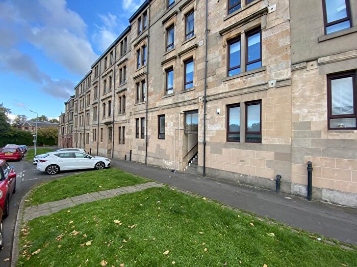2 Bedroom Flat To Rent In Cardross Street, Glasgow, Glasgow City, G31
