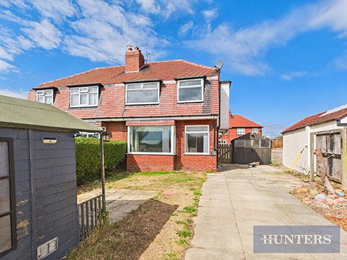 3 Bedroom Semi-Detached House For Sale In Osgodby Lane, Scarborough, YO11