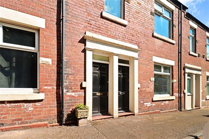 2 Bedroom Flat To Rent In Brinkburn Street, Wallsend, Tyne And Wear, NE28