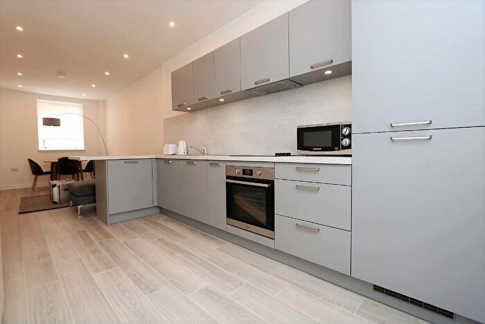 2 Bedroom Flat To Rent In Candleriggs Court, Glasgow, G1
