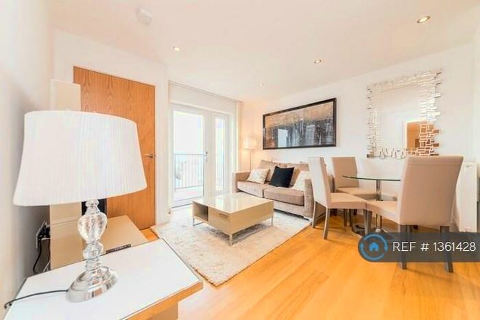 2 Bedroom Flat To Rent In Fairthorn Road, London, SE7