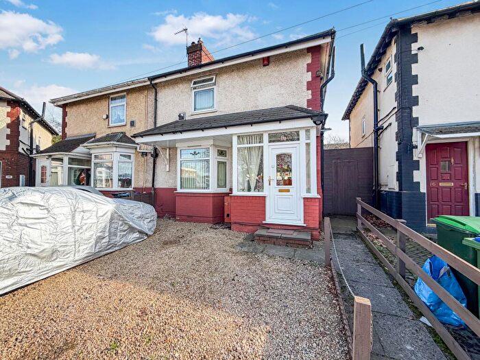 3 Bedroom Semi-Detached House For Sale In Green Street, Oldbury, B69