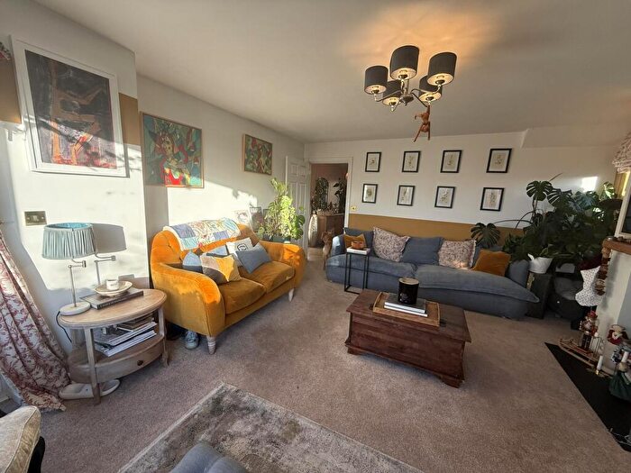 4 Bedroom House For Sale In Canal Close, Holme, Carnforth, LA6