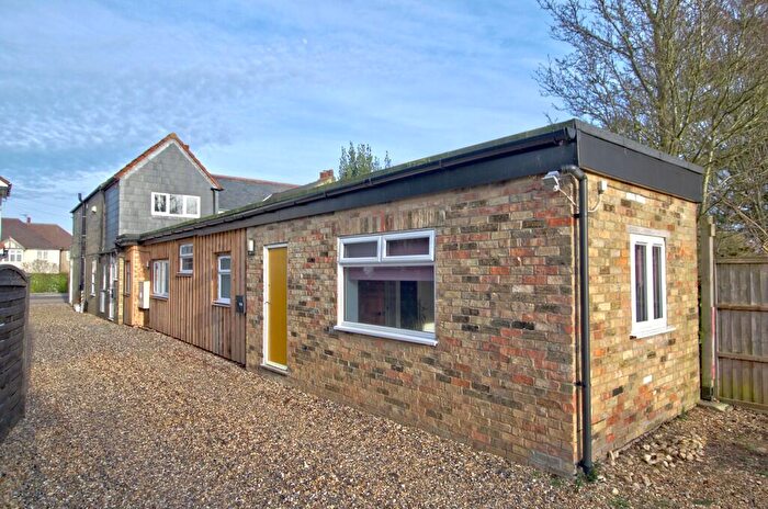 1 Bedroom Flat To Rent In Shelford Road, Trumpington, CB2