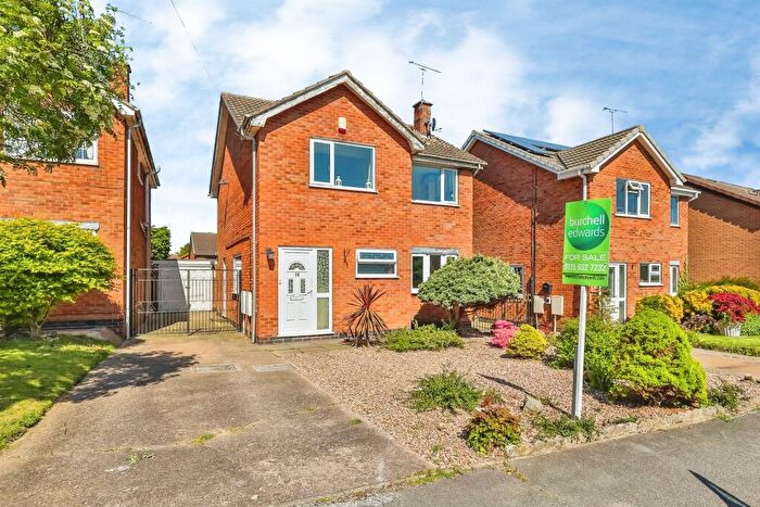 4 Bedroom Detached House For Sale In The Crescent, Stanley Common, Ilkeston, DE7