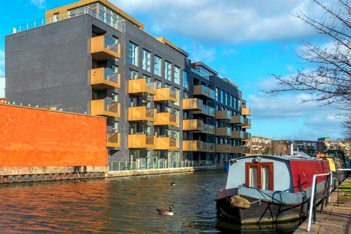 1 Bedroom Flat To Rent In Waterfront Apartments, Amberly Road, London, W9