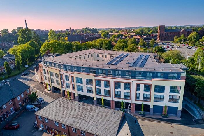 2 Bedroom Flat For Sale In Penthouse, Old Coleham Court, Shrewsbury, SY3