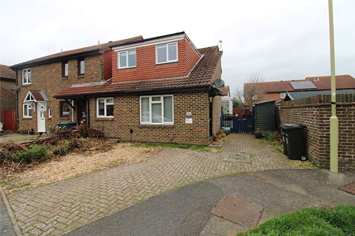 1 Bedroom Detached House For Sale In Woodward Close, Gosport, Hampshire, PO12