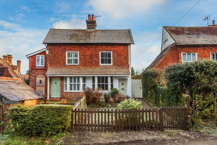 3 Bedroom Semi-Detached House For Sale In Hoath Corner, Chiddingstone Hoath Edenbridge, TN8