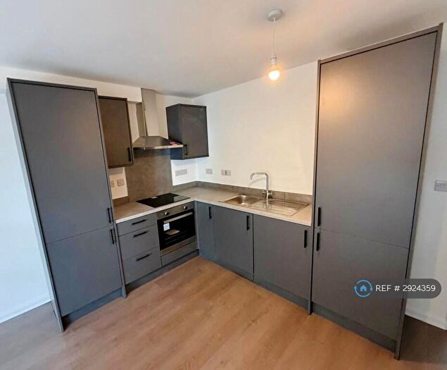 1 Bedroom Flat To Rent In Hills Road, Cambridge, CB2