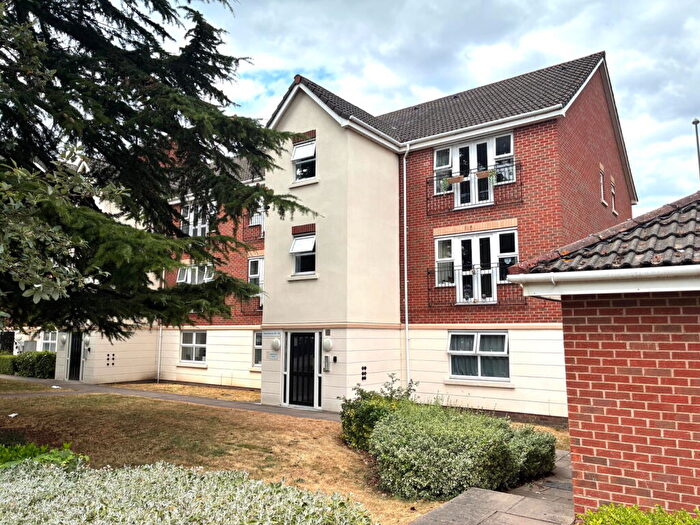 2 Bedroom Apartment For Sale In Peckerdale Gardens, Spondon, Derby, DE21