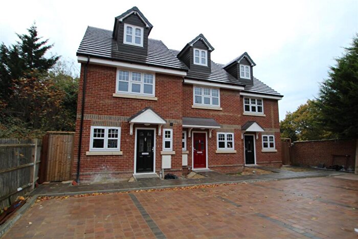 3 Bedroom Terraced House To Rent In Nym Close, Camberley, GU15