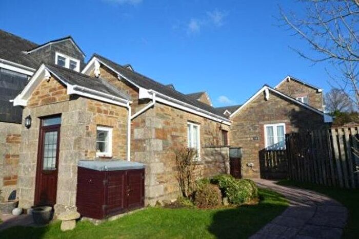 1 Bedroom Flat To Rent In Cross Lane Castle Hill Court, Bodmin, PL31