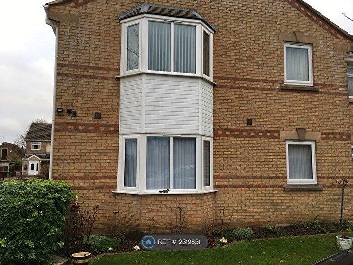 2 Bedroom Flat To Rent In Wren Court, Werrington, Peterborough, PE4