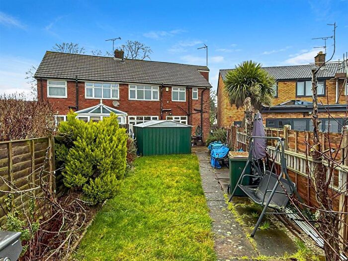 4 Bedroom Semi-Detached House For Sale In Old Church Road, Little Heath, Coventry * Vacant Property*, CV6