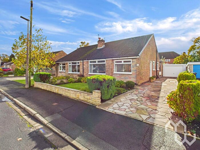 2 Bedroom Semi-Detached Bungalow For Sale In Kentmere Drive, Longton, PR4
