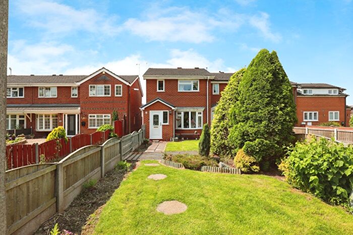 3 Bedroom End Of Terrace House For Sale In Chaffinch Way, Winsford, Cheshire, CW7
