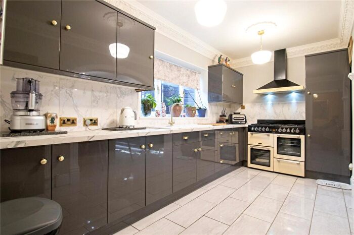 4 Bedroom Bungalow For Sale In Dawnhill Lane, Hemswell, Gainsborough, DN21