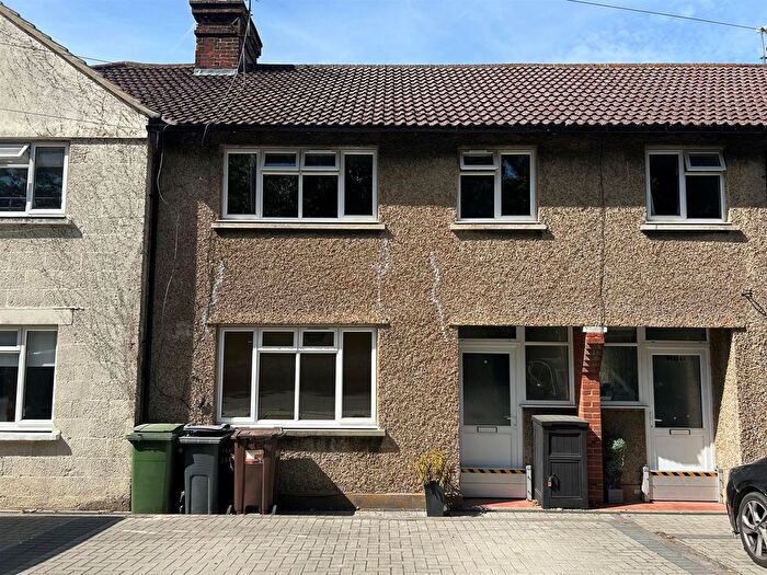 3 Bedroom Terraced House To Rent In Queens Road, Maidstone, Kent, ME16
