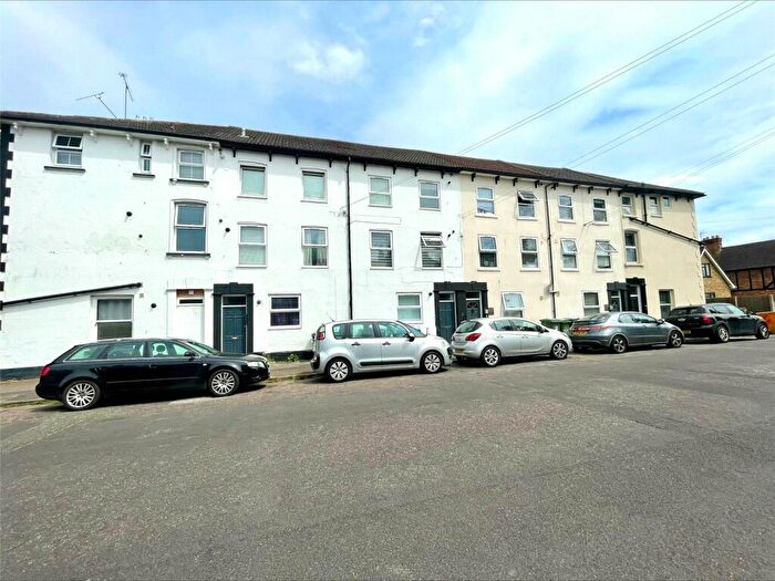 1 Bedroom Flat To Rent In Southampton Street, Farnborough, GU14